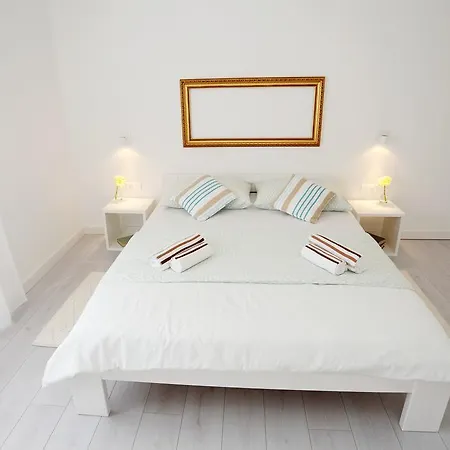 Contarini Apartmán *